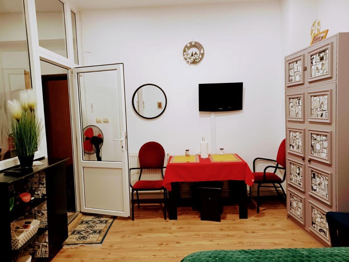 Brasov Central Studio Esterno foto
